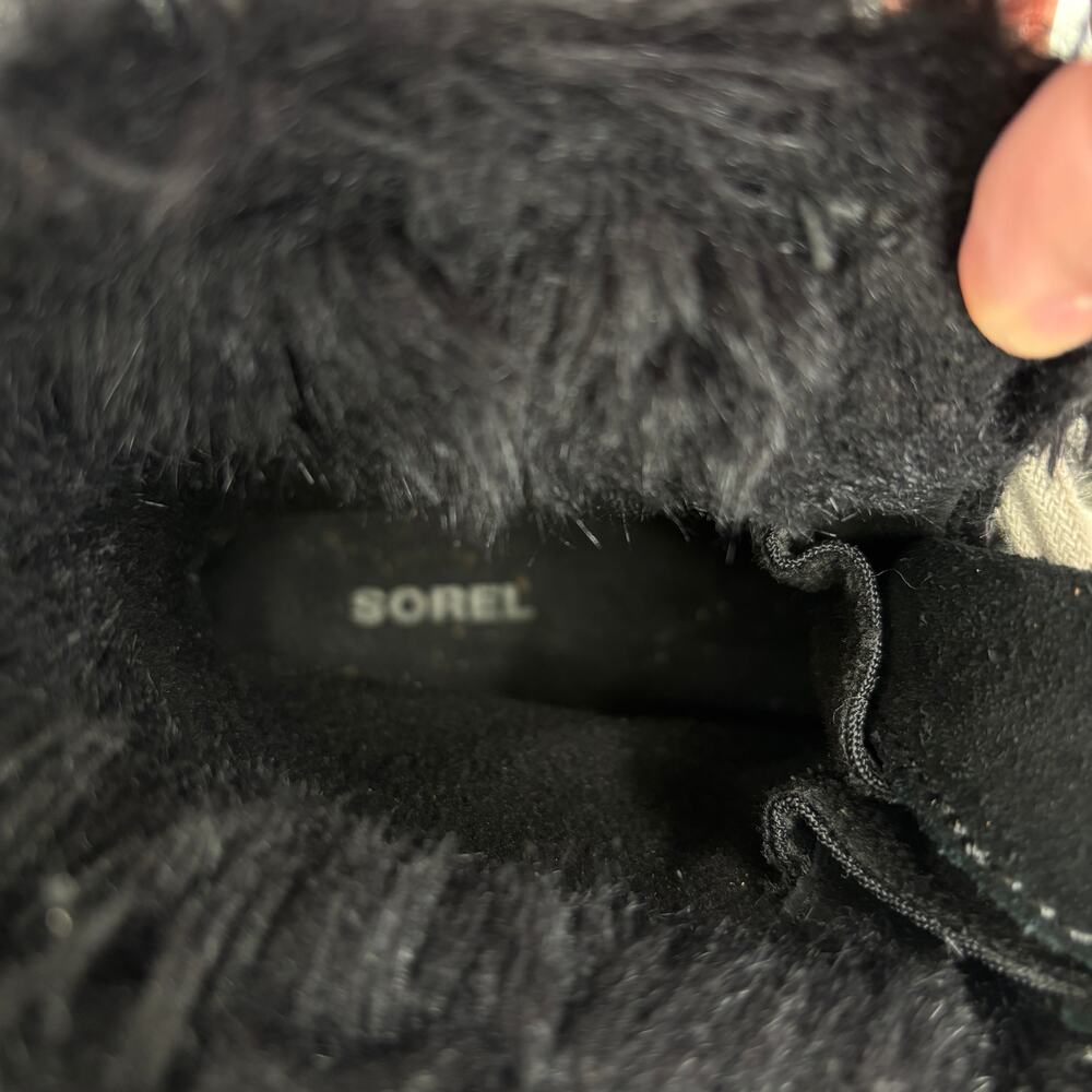 Sorel Cozy Joan Boots Size 7.5 Black Leather Nubuck Faux Fur Lace Up Waterproof - Picture 6 of 10
